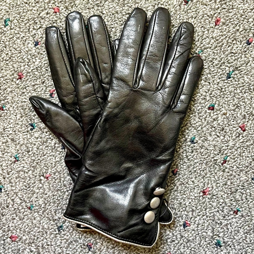 WOMENS NWT Ann Taylor leather driving gloves